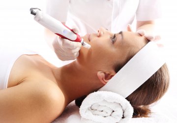 Microneedling Gesichtsbehandlung in Innsbruck | INCEBEL Medical Beauty Institut